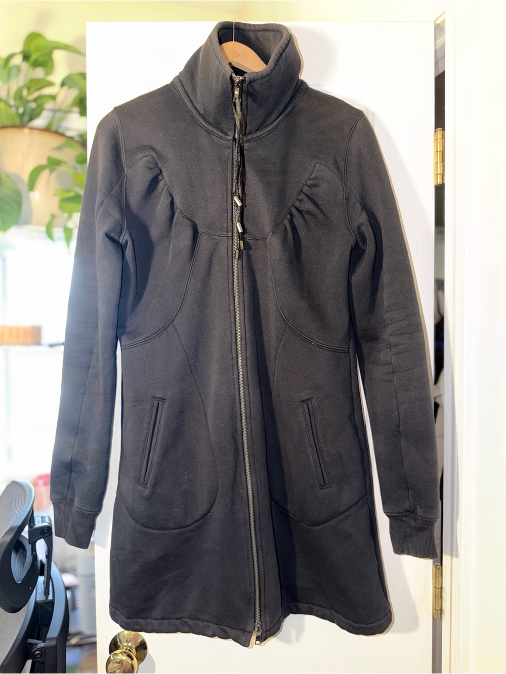 Emba Long Zip-Up Jacket Womens Sz MClassic Casual